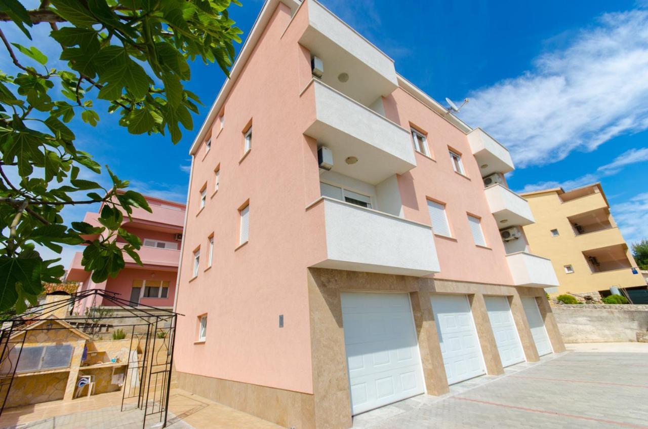Ciovo View Apartments أوكغوك غورنيي المظهر الخارجي الصورة